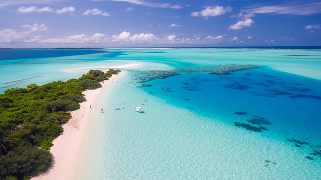 Maledivy – Milaidhoo, Nova, Niyama Private Islands